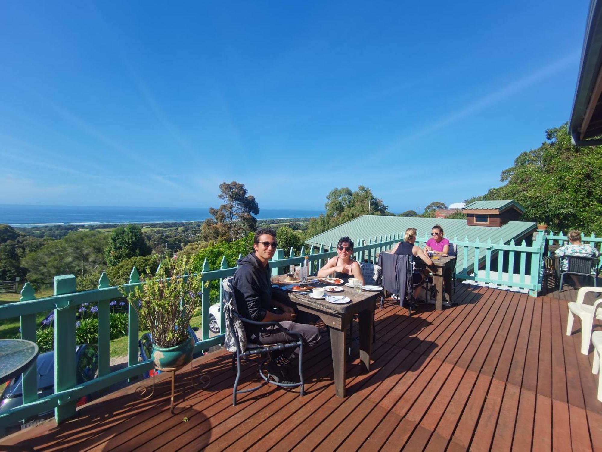 The Goat And Goose Bed & Breakfast Lakes Entrance Bagian luar foto
