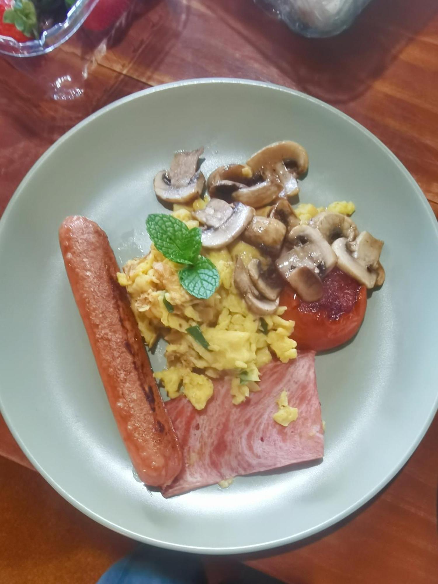The Goat And Goose Bed & Breakfast Lakes Entrance Bagian luar foto