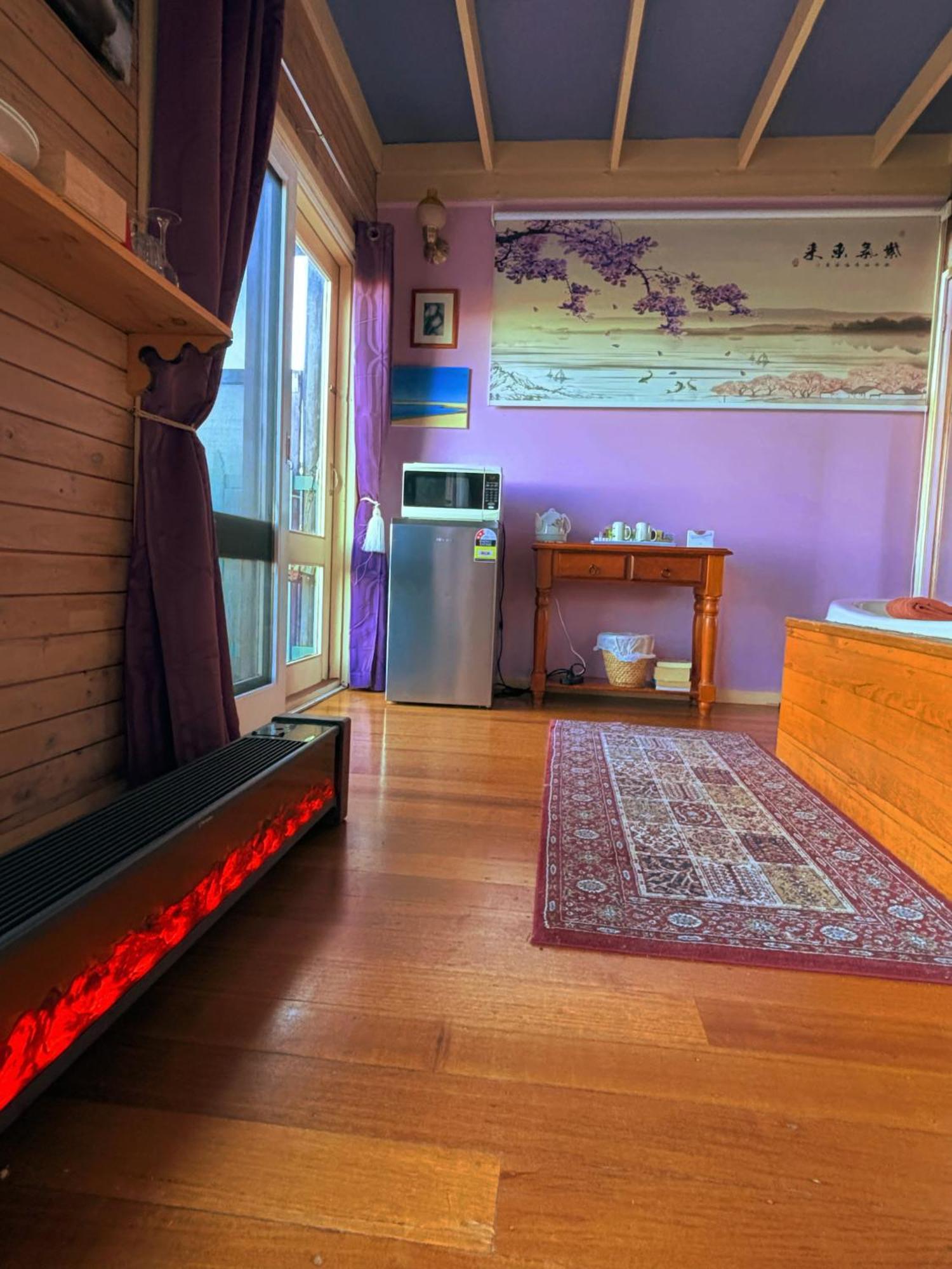 The Goat And Goose Bed & Breakfast Lakes Entrance Bagian luar foto