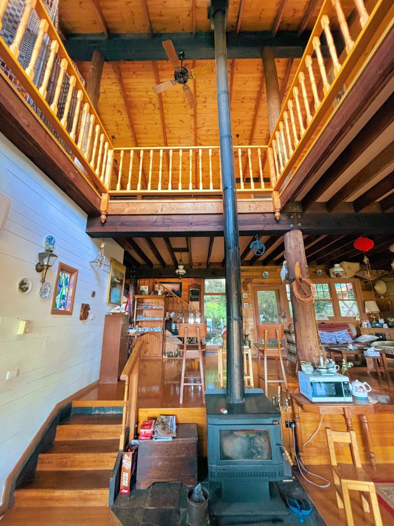 The Goat And Goose Bed & Breakfast Lakes Entrance Bagian luar foto