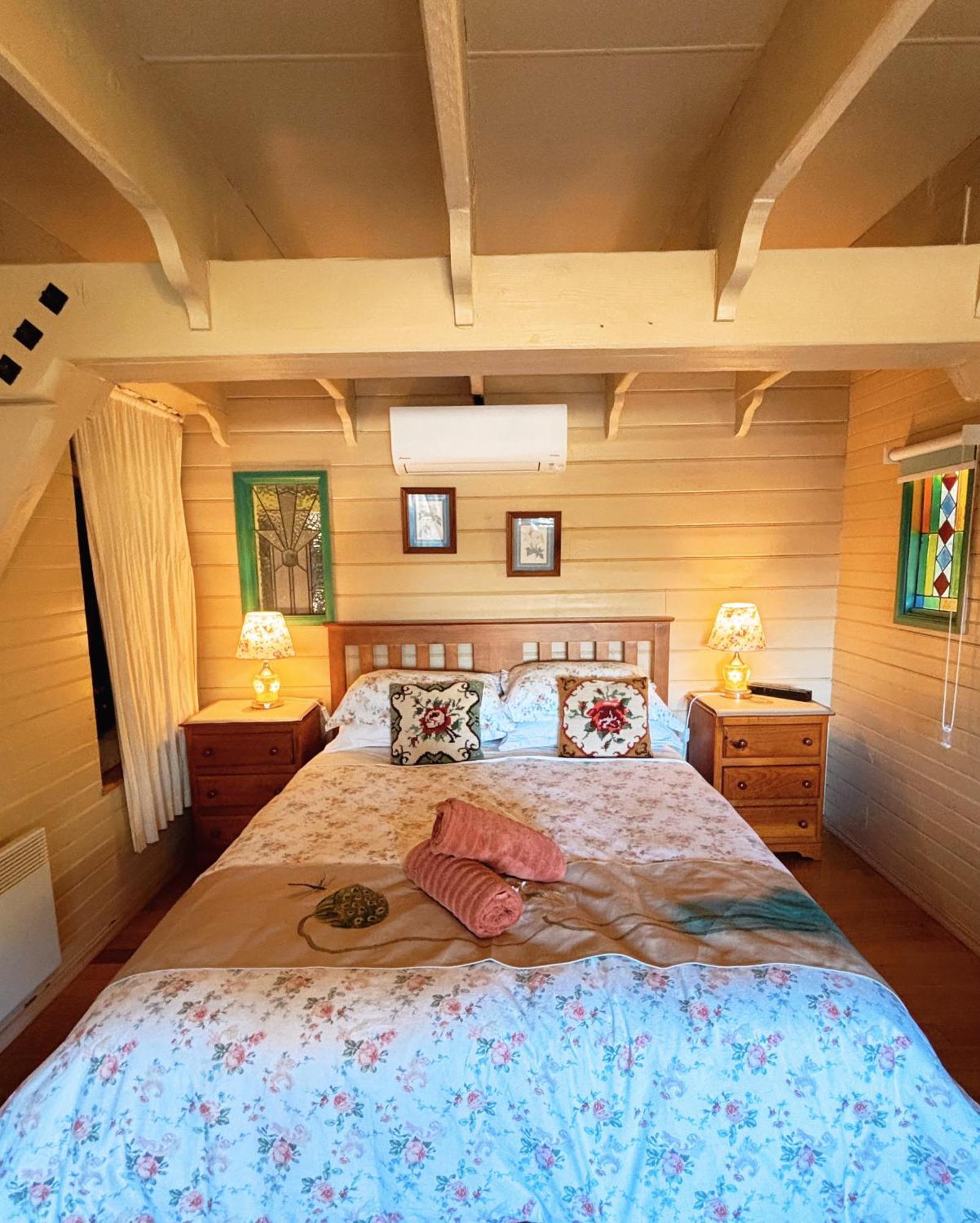The Goat And Goose Bed & Breakfast Lakes Entrance Bagian luar foto
