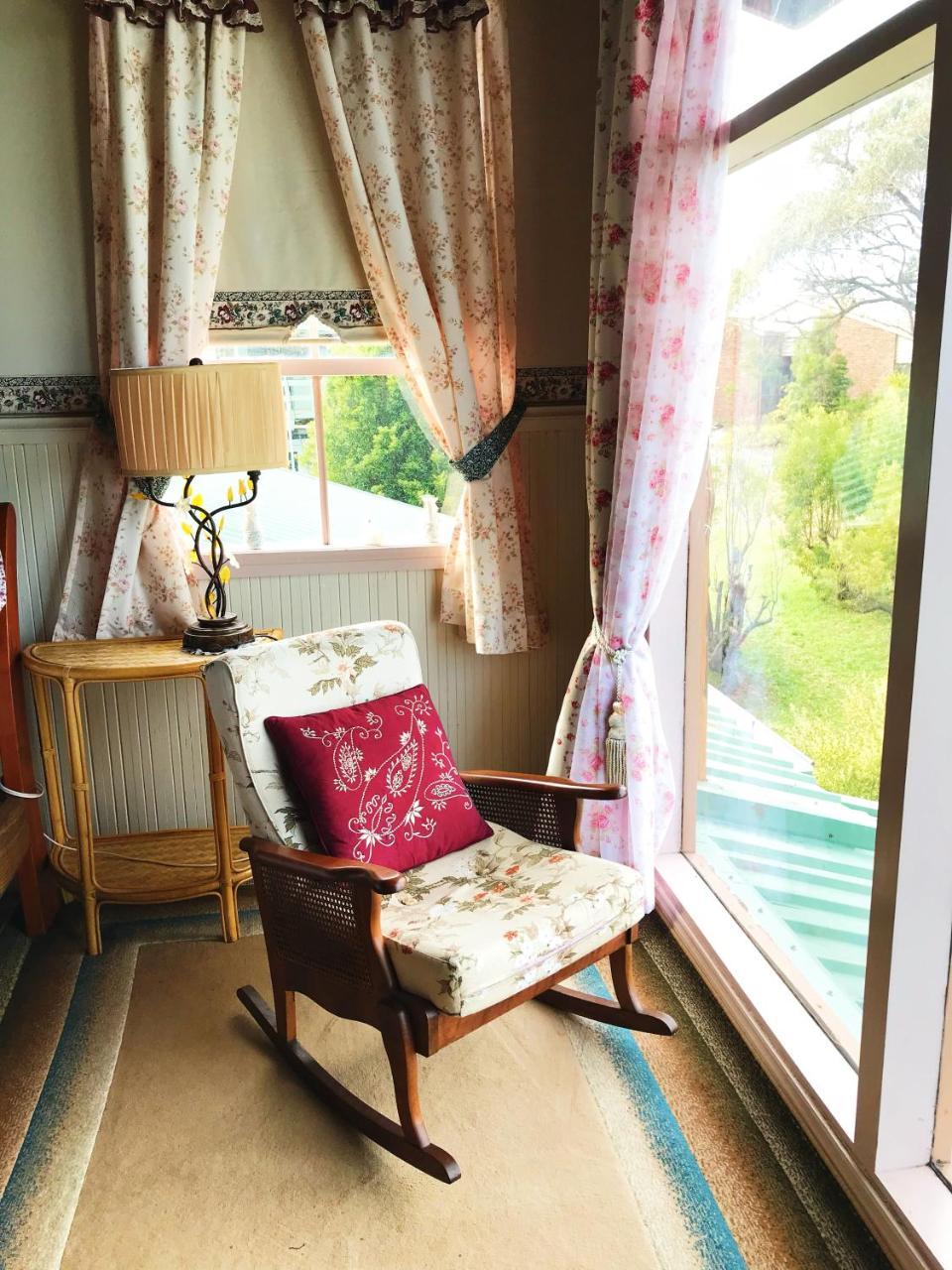 The Goat And Goose Bed & Breakfast Lakes Entrance Bagian luar foto