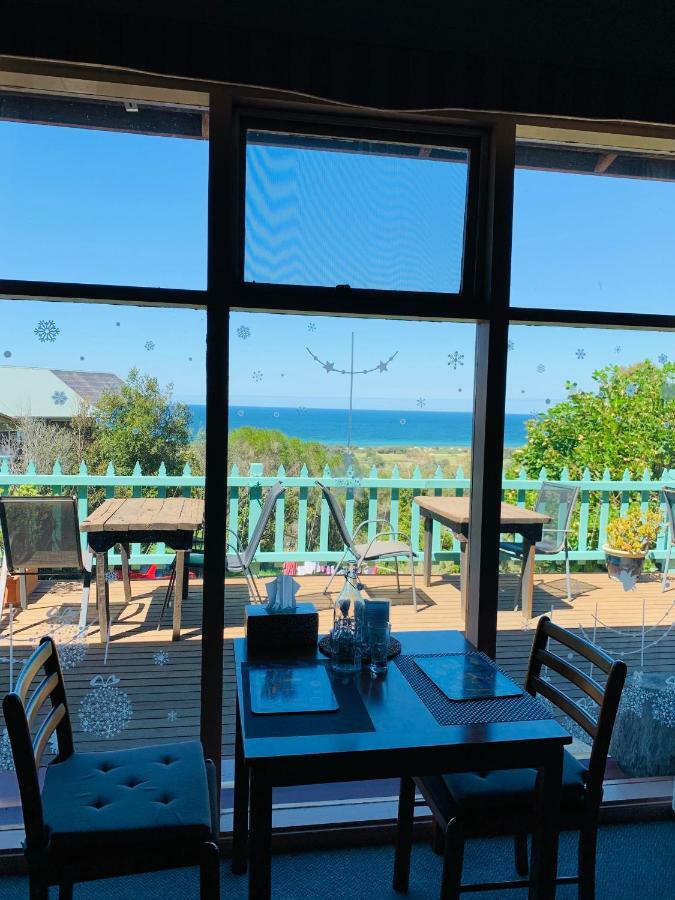 The Goat And Goose Bed & Breakfast Lakes Entrance Bagian luar foto
